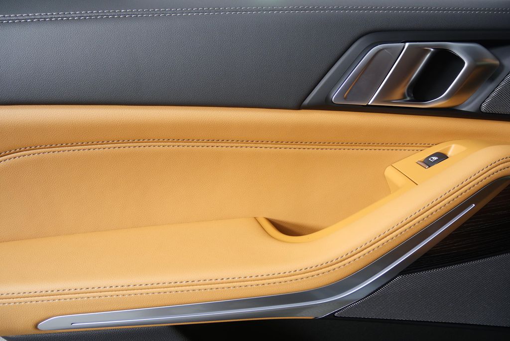 Thumbnail: 2026 BMW X5 - 14