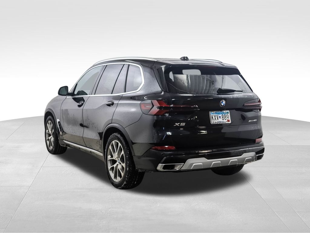 Thumbnail: 2024 BMW X5 - 3