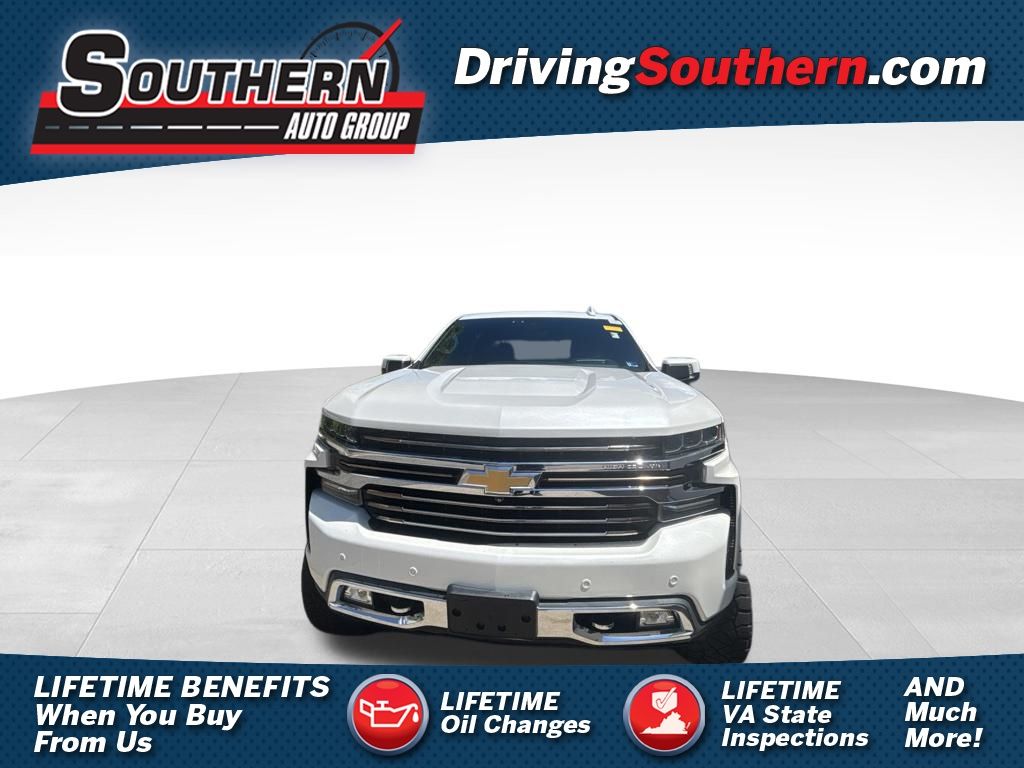 White (Iridescent Pearl Tricoat) 2019 Chevrolet Silverado 1500 Pickup Truck Four-Wheel Drive 8-Speed Automatic