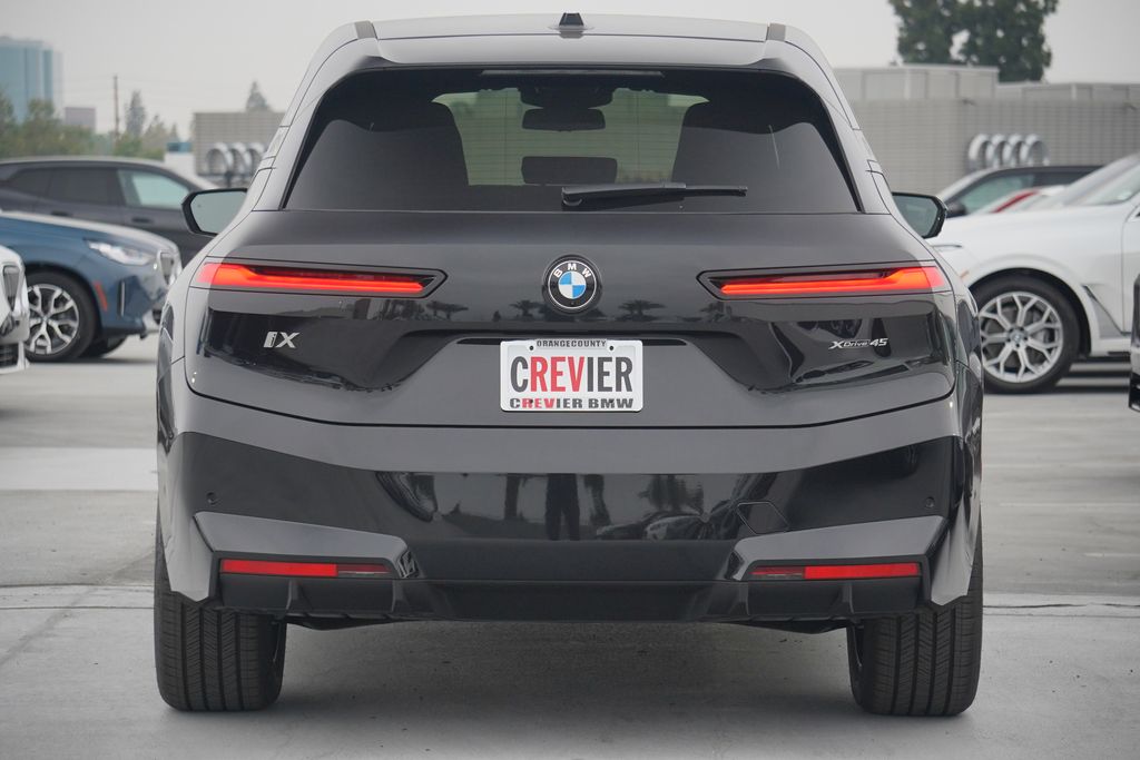 Thumbnail: 2026 BMW iX - 6