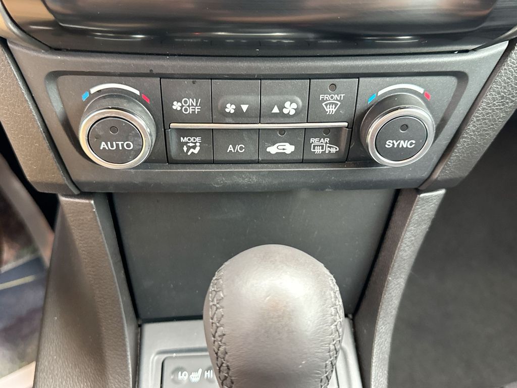 2020 Acura ILX  18