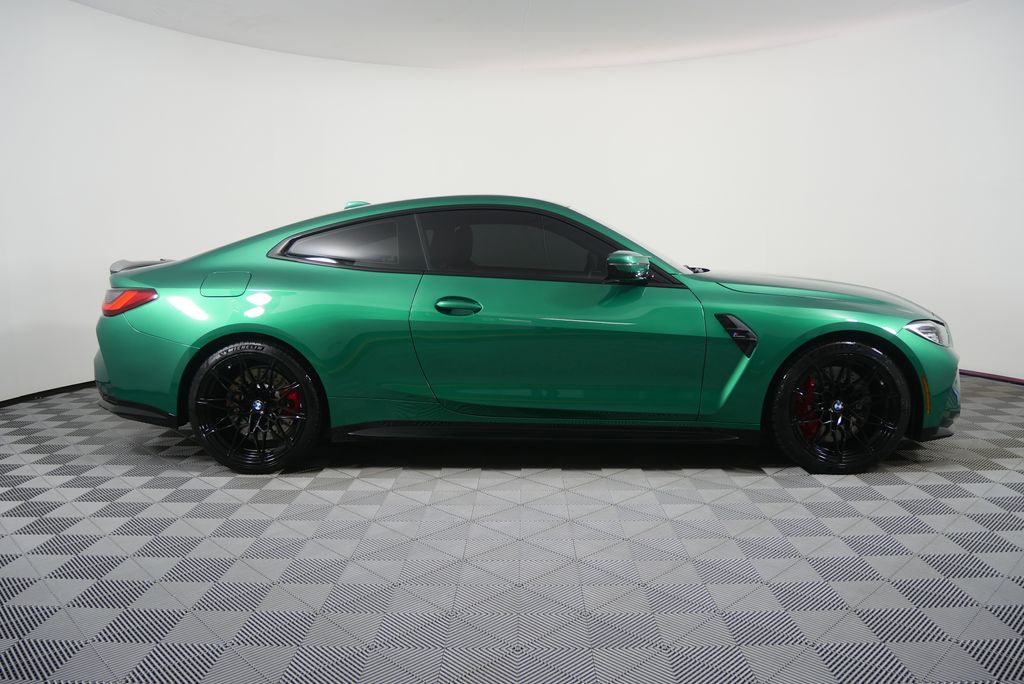 Thumbnail: 2022 BMW M4 - 2