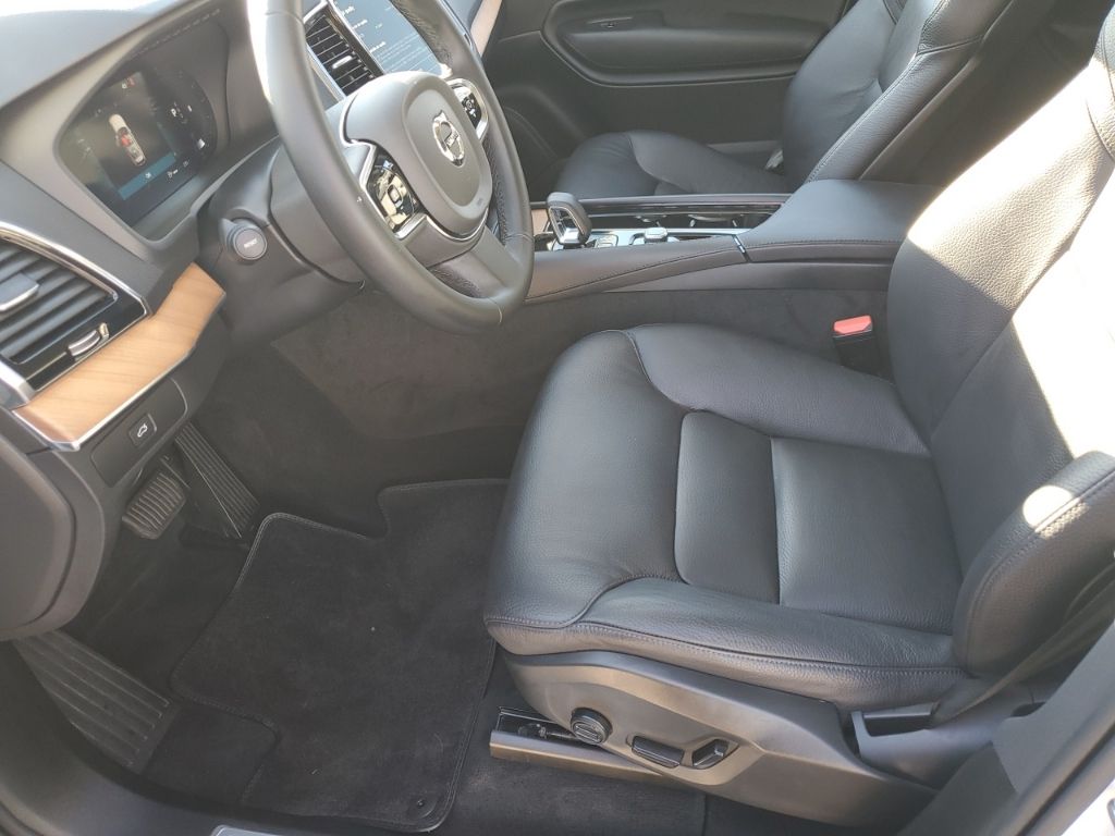 Used Car 2024 Volvo Xc90  B6 Plus Bright Theme 6-seater For Sale Under $50,000 In Austin, Texas