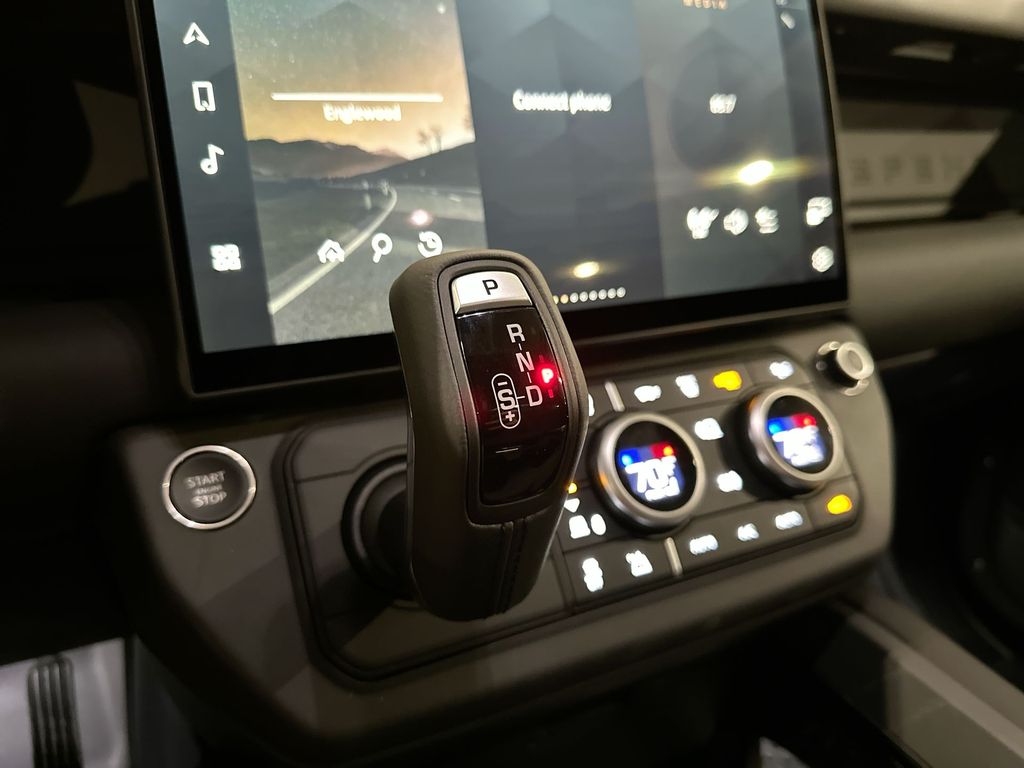 Thumbnail: 2026 Land Rover Defender - 12