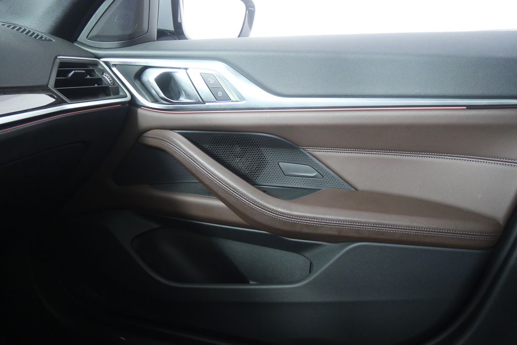 Thumbnail: 2022 BMW 4 Series - 27