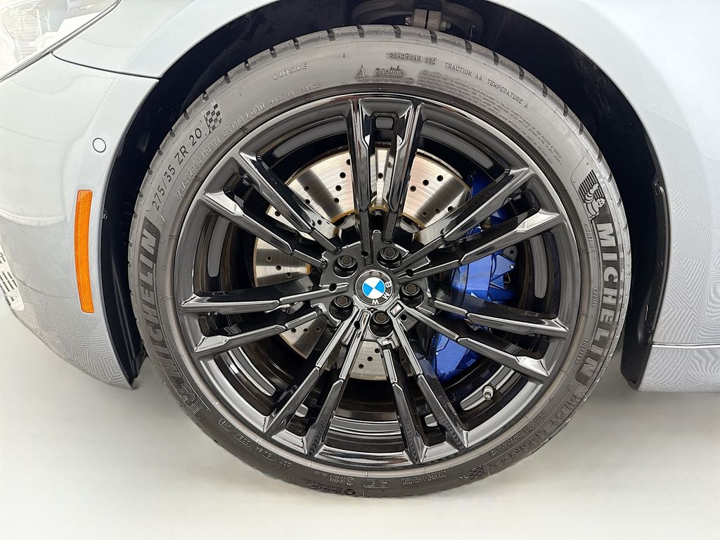 Thumbnail: 2018 BMW M5 - 29