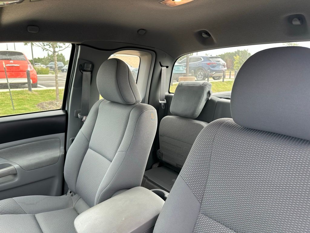 Thumbnail: 2009 Toyota Tacoma - 6