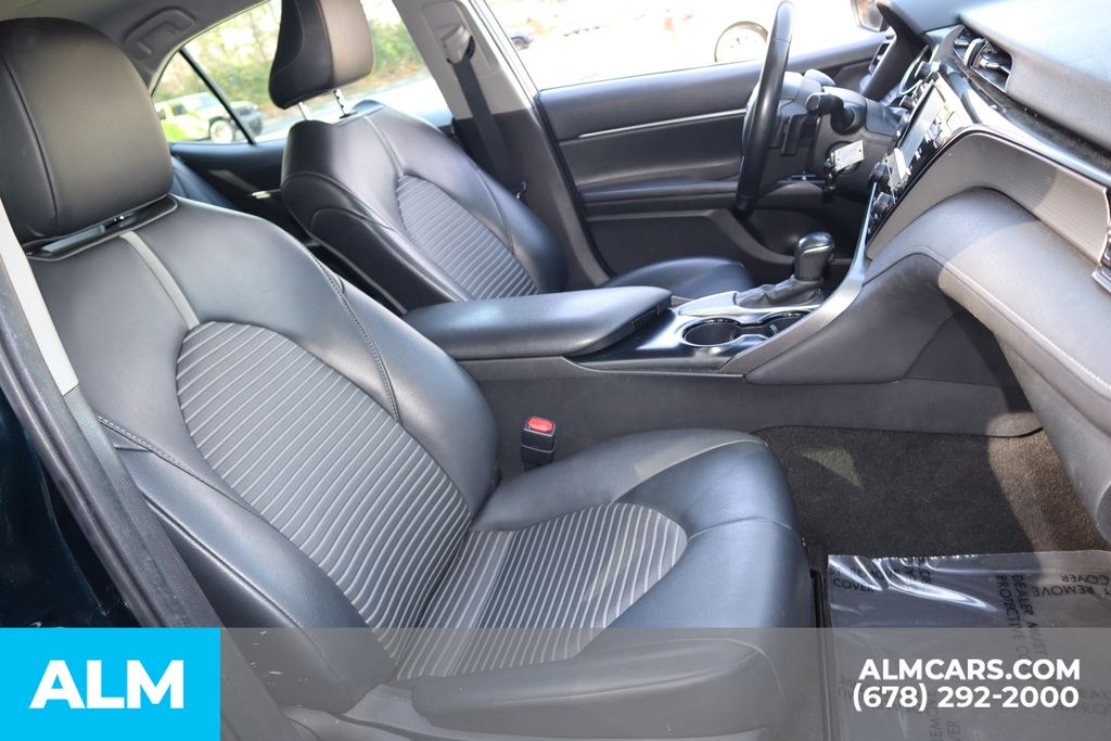 Used 2020 Blue Toyota SE image 25