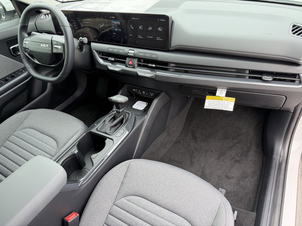 new 2025 Kia K4 car, priced at $22,292