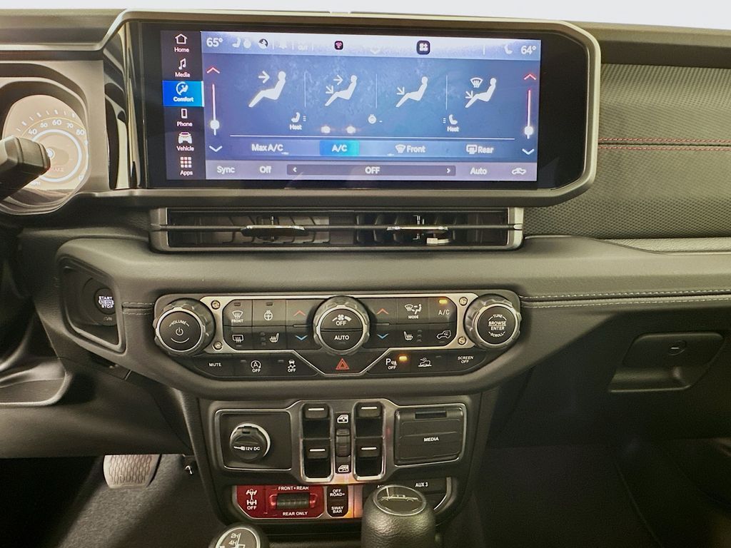 Thumbnail: 2024 Jeep Gladiator - 15