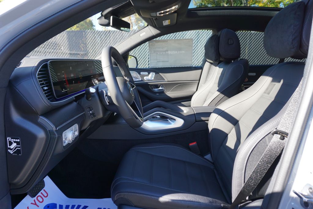 Thumbnail: 2026 Mercedes-Benz GLE - 25