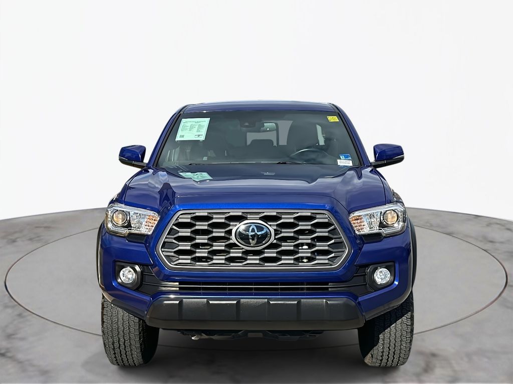 Thumbnail: 2023 Toyota Tacoma - 4