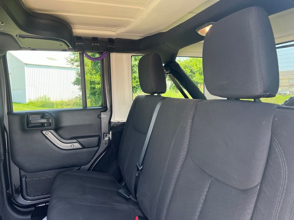 Used 2016 Jeep Wrangler SUV