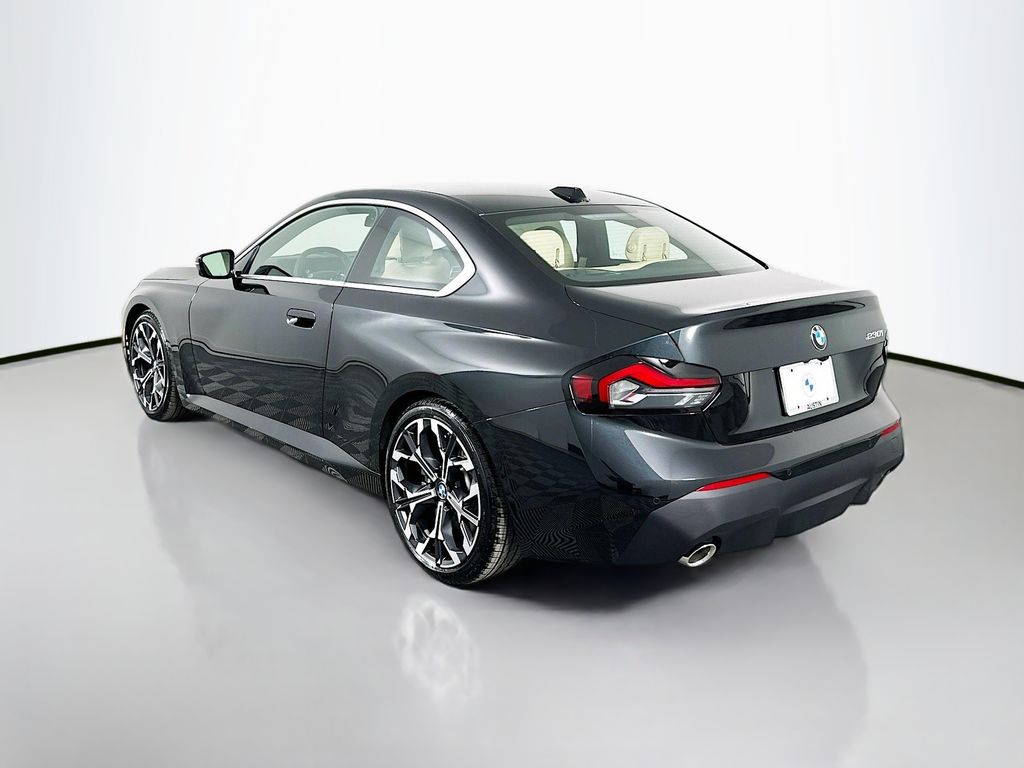Thumbnail: 2025 BMW 2 Series - 7