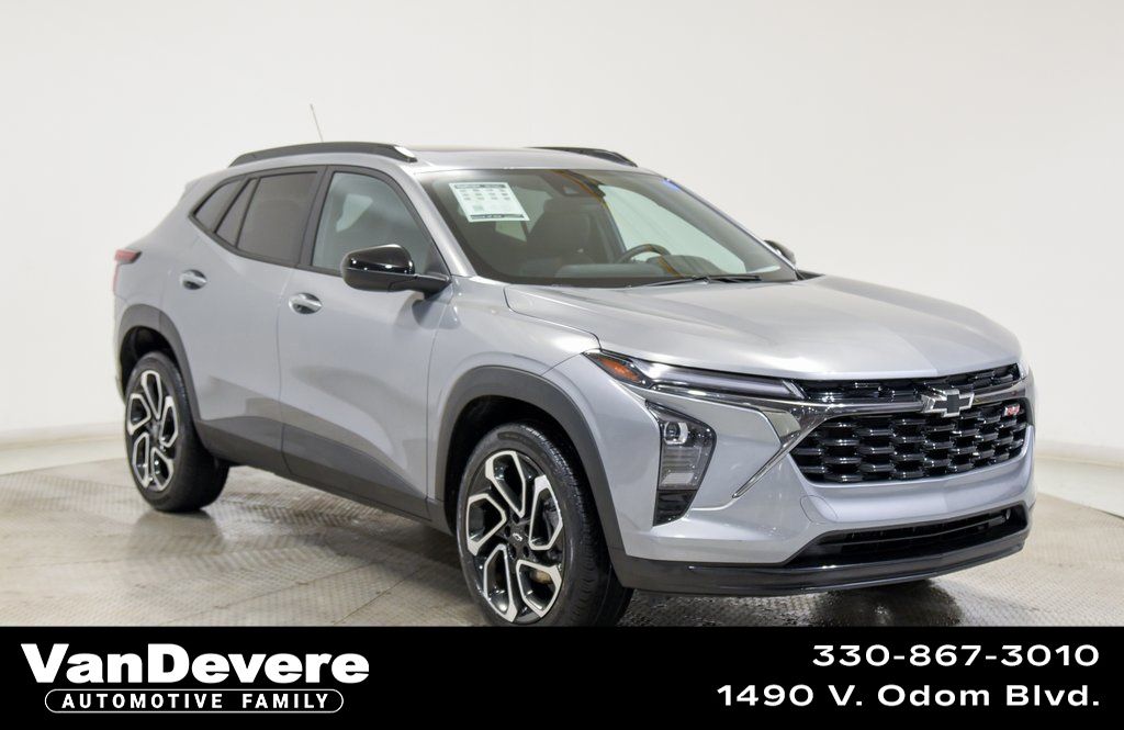 2025 Chevrolet Trax RS with 2RS FWD