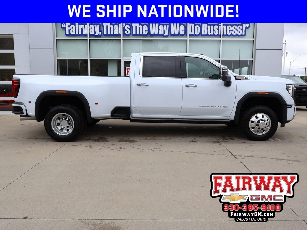 Glacier White Tricoat 2026 GMC Sierra 3500HD Pickup Truck Four-Wheel Drive Automatic