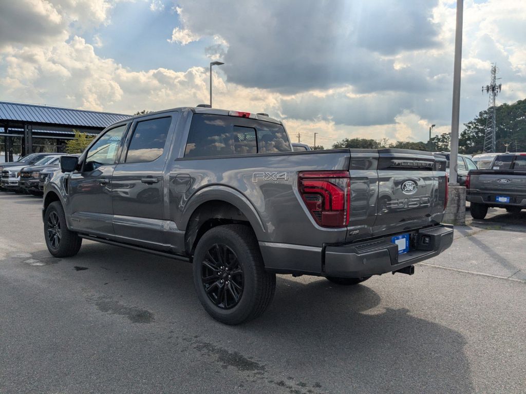 2025 Ford F-150 Platinum
