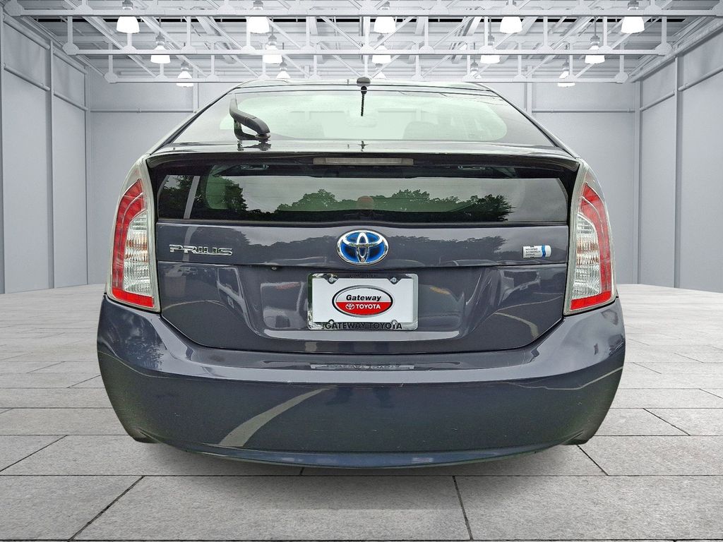 Thumbnail: 2014 Toyota Prius - 5