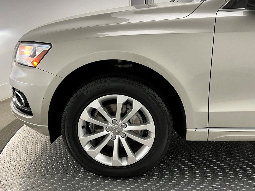 Thumbnail: 2017 Audi Q5 - 9