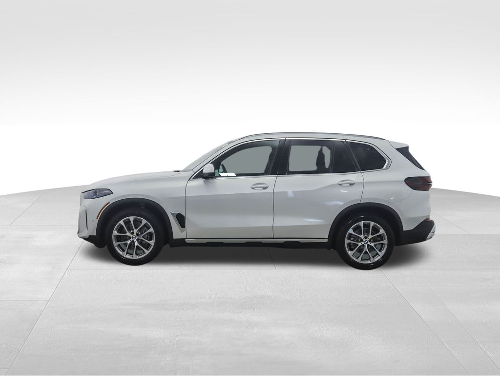 Thumbnail: 2026 BMW X5 - 3
