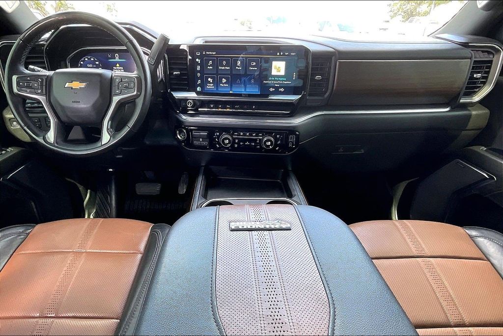 Used 2024 Chevrolet Silverado 3500HD High Country 4D Crew Cab