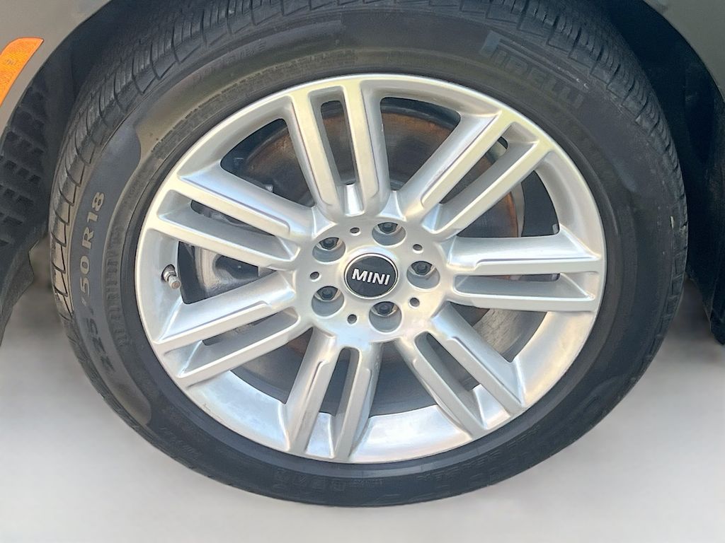 Used 2023 Blue MINI  image 33
