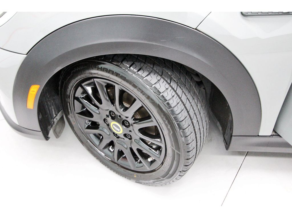 2023 MINI Cooper Base - 6