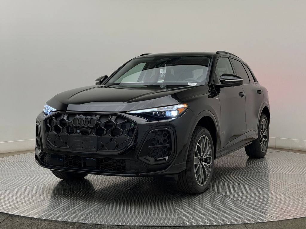 Thumbnail: 2026 Audi Q5 - 3