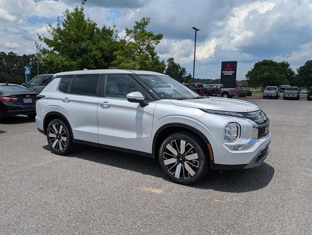 Used 2025 Mitsubishi Outlander SUV