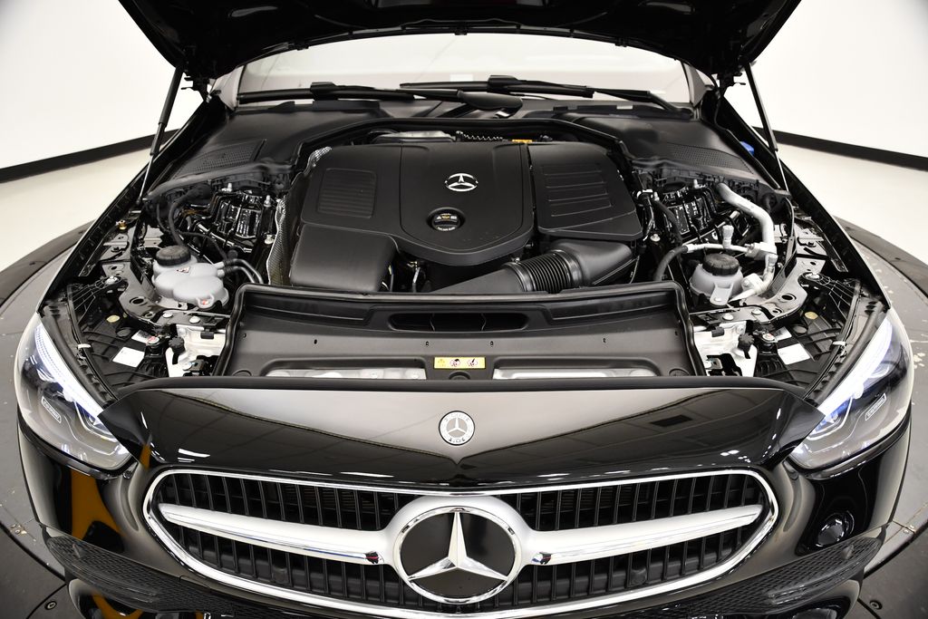 Thumbnail: 2025 Mercedes-Benz C-Class - 12