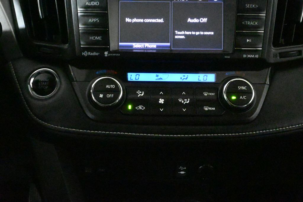 2018 Toyota RAV4 XLE 25