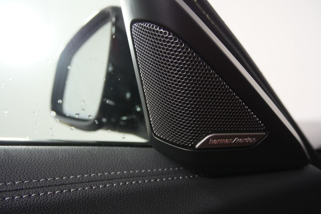 Thumbnail: 2026 BMW Z4 - 9