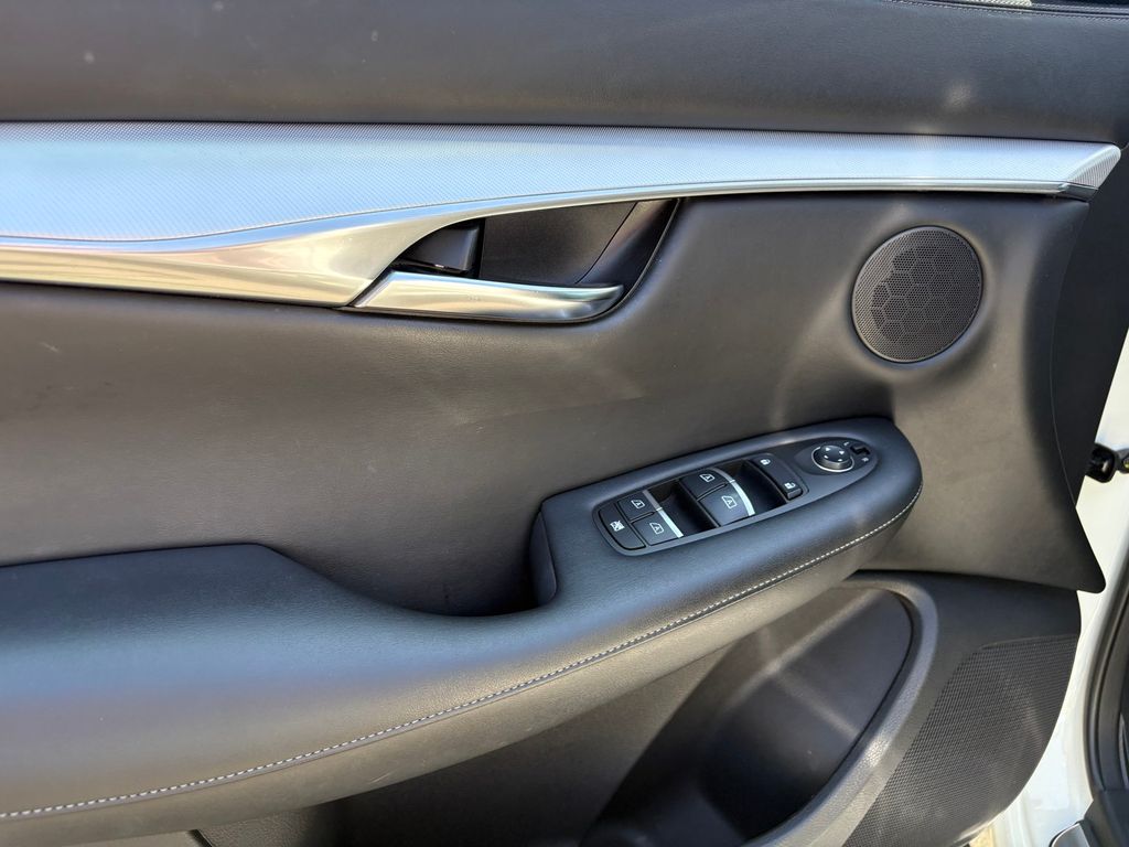 2019 INFINITI QX50 LUXE
