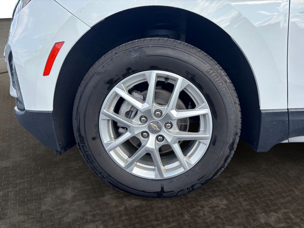 2024 Chevrolet Equinox LT - 8