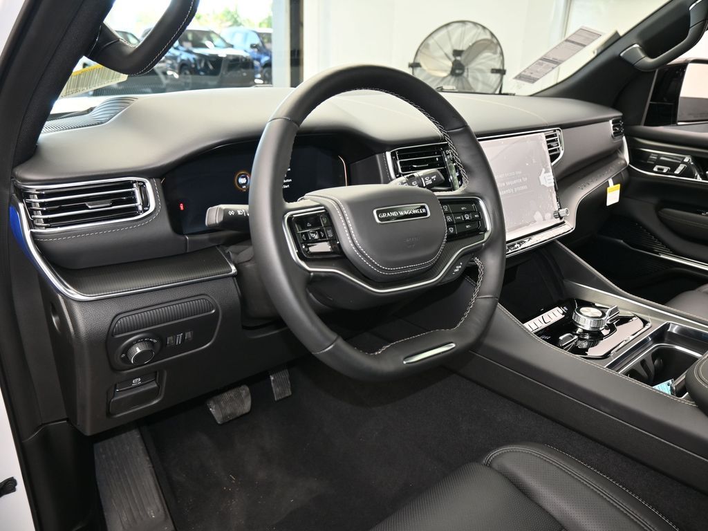 New 2026 Bright White Clearcoat Jeep Summit Obsidian image 10