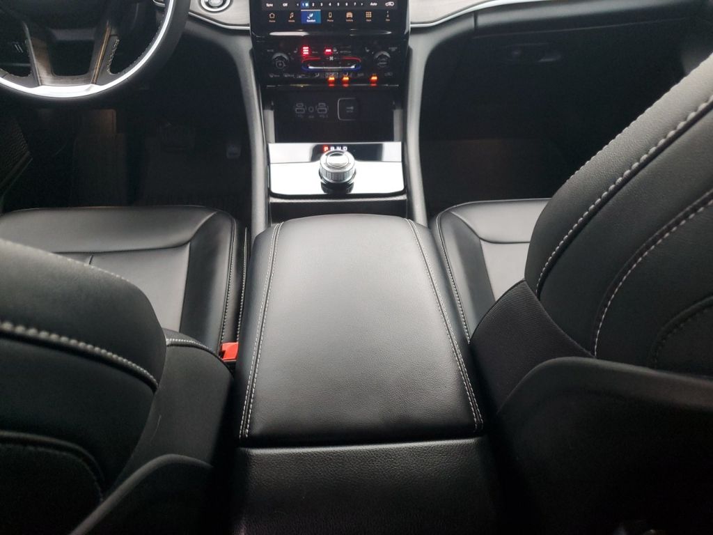 Used Car 2024 Jeep Grand Cherokee  Limited For Sale Under $35,000 In Austin, Texas