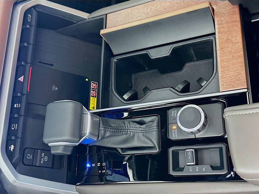 Thumbnail: 2025 Toyota Tundra - 17