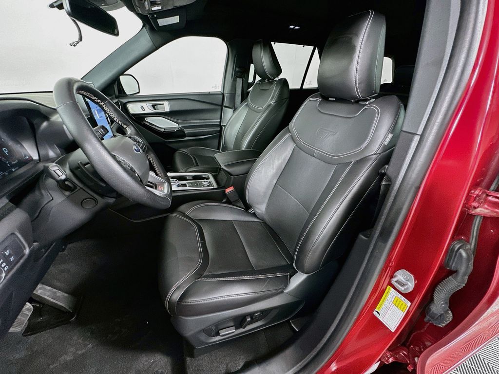 Thumbnail: 2022 Ford Explorer - 21