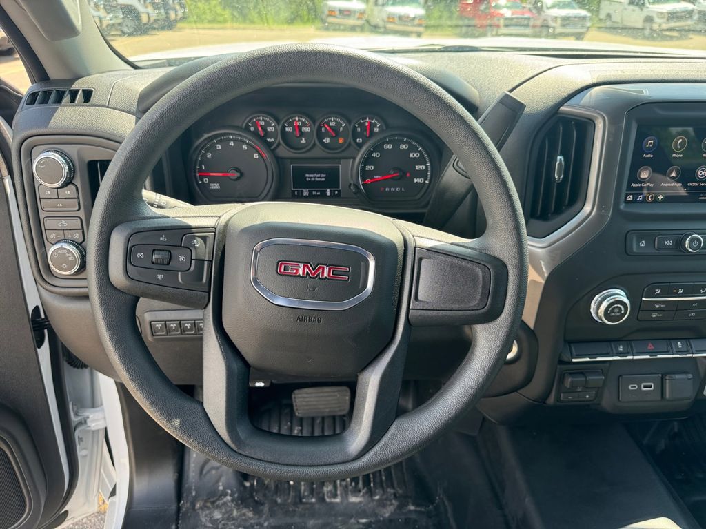 2024 GMC Sierra 2500HD Pro 13