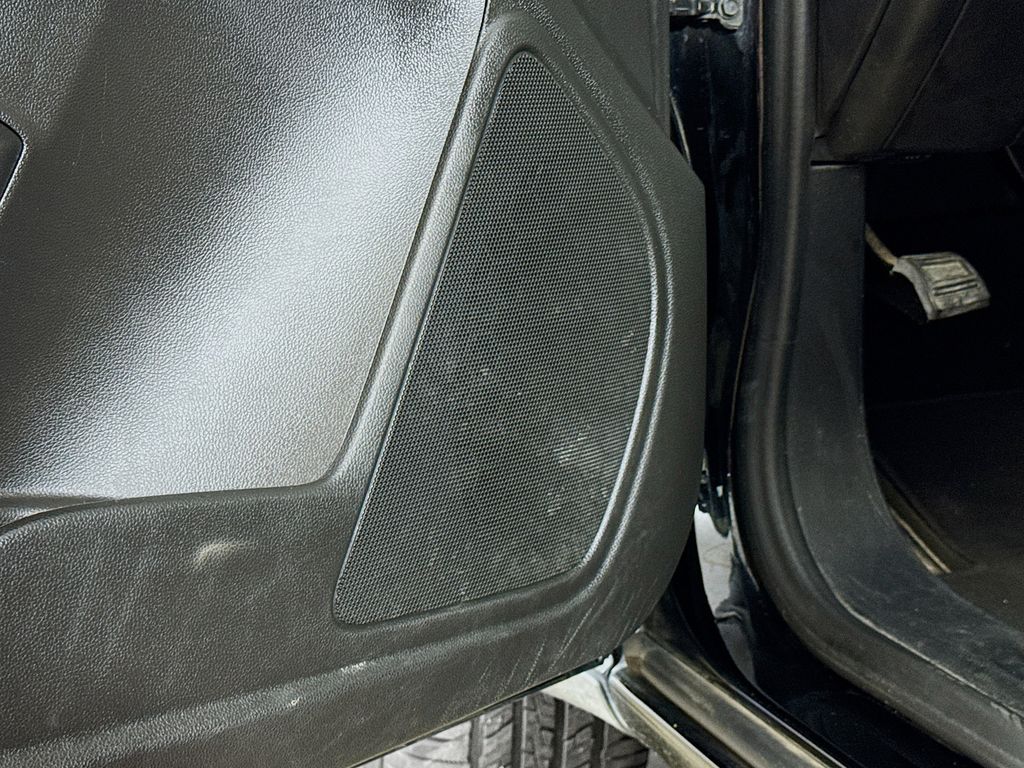 Used Car 2016 Chevrolet Colorado  Lt For Sale Under $15,000 In Austin, Texas