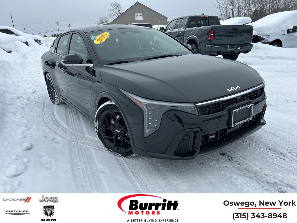 2025 Kia K4 GT-Line Turbo FWD