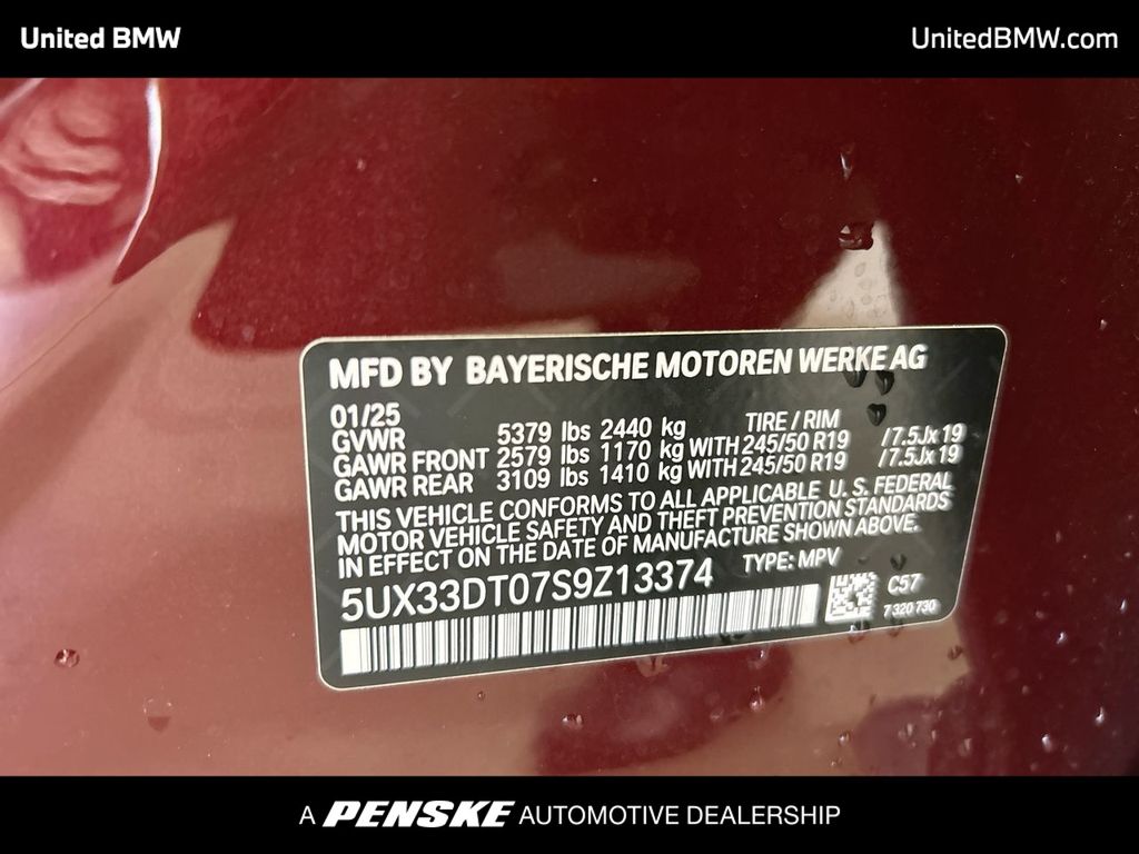 Thumbnail: 2025 BMW X4 - 23