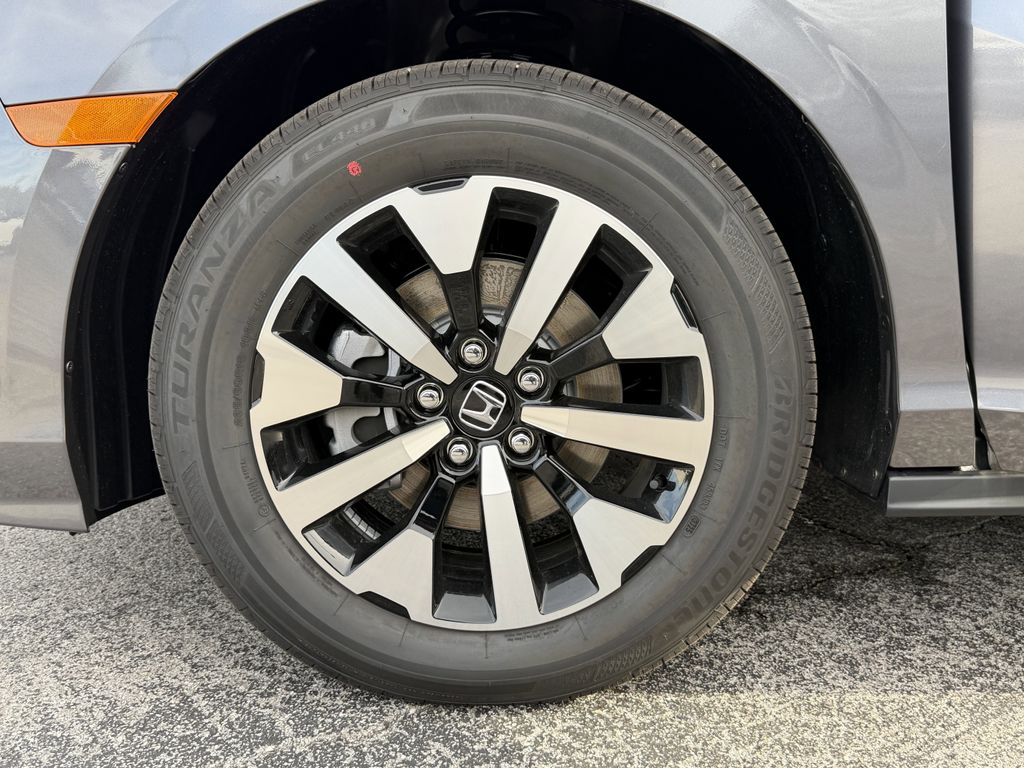 new 2026 Honda Odyssey car, priced at $41,938