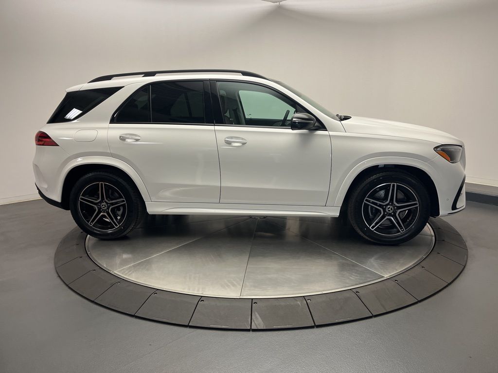 Thumbnail: 2026 Mercedes-Benz GLE - 8