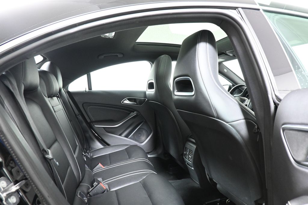 2019 Mercedes-Benz CLA 250 25