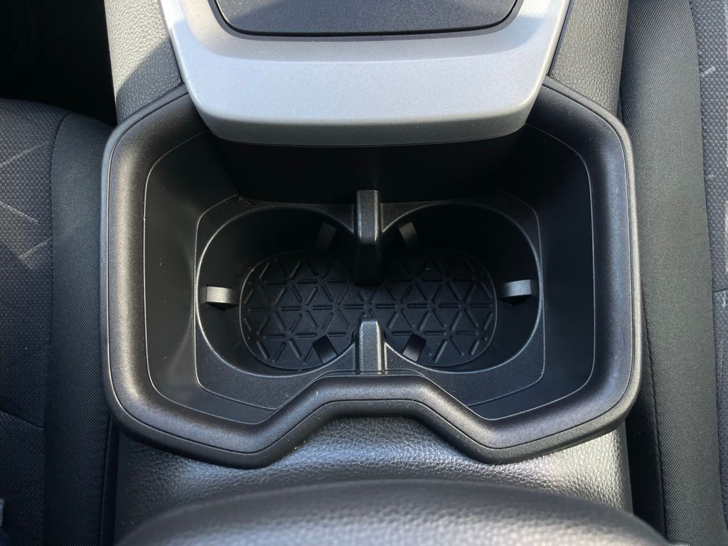 Thumbnail: 2024 Toyota RAV4 - 20