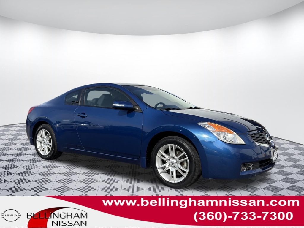 2008 Nissan Altima Coupe 3.5 SE