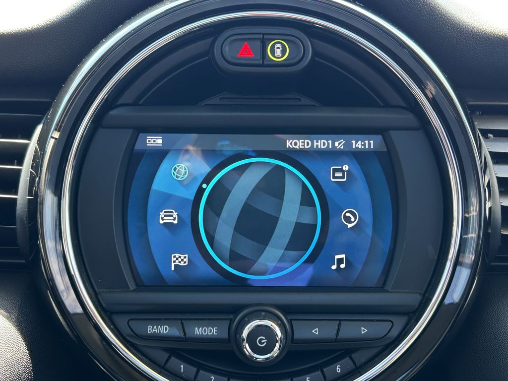 Thumbnail: 2021 MINI Cooper - 21