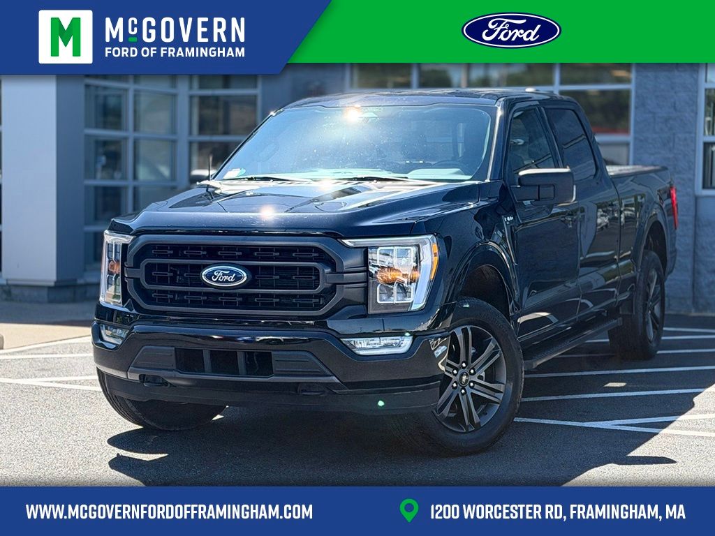 Black 2022 Ford F-150 XLT SuperCrew 4WD Pickup Truck Four-Wheel Drive Automatic
