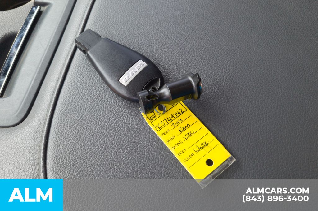 Used 2019 White Ram Express image 18
